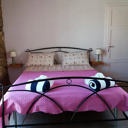 Couette-café Il Principino Massa (Tuscany)